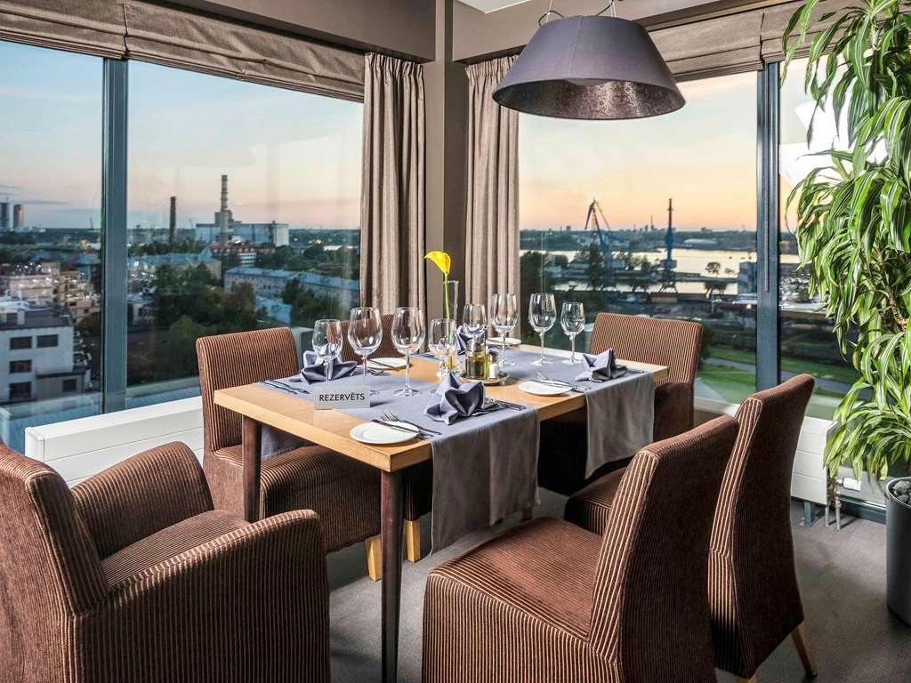 Rija Port Hotel Riga Restoran gambar